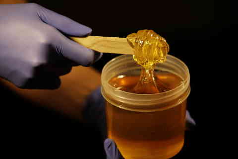 male sugar wax